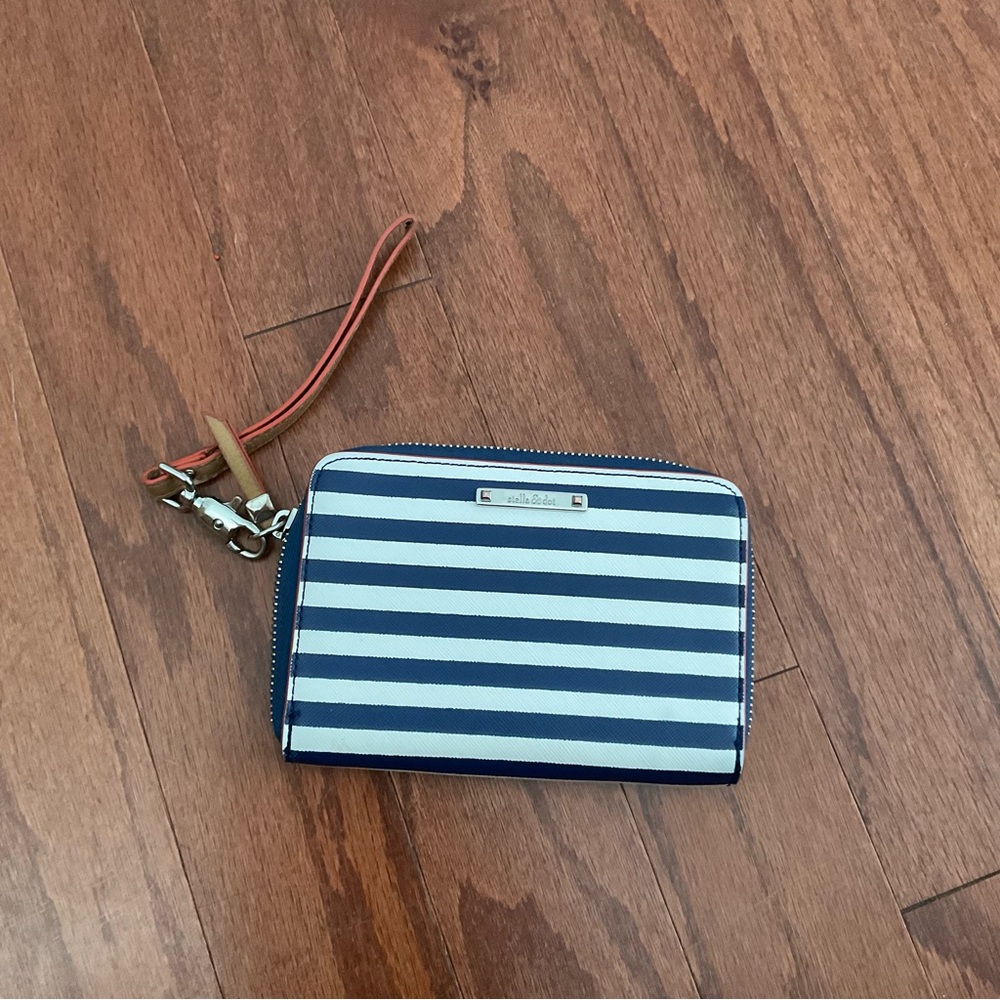 Stella & dot nautical Striped Blue and White Wristlet